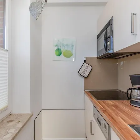 Haus Hoch Am Wind 6 Апартаменты *